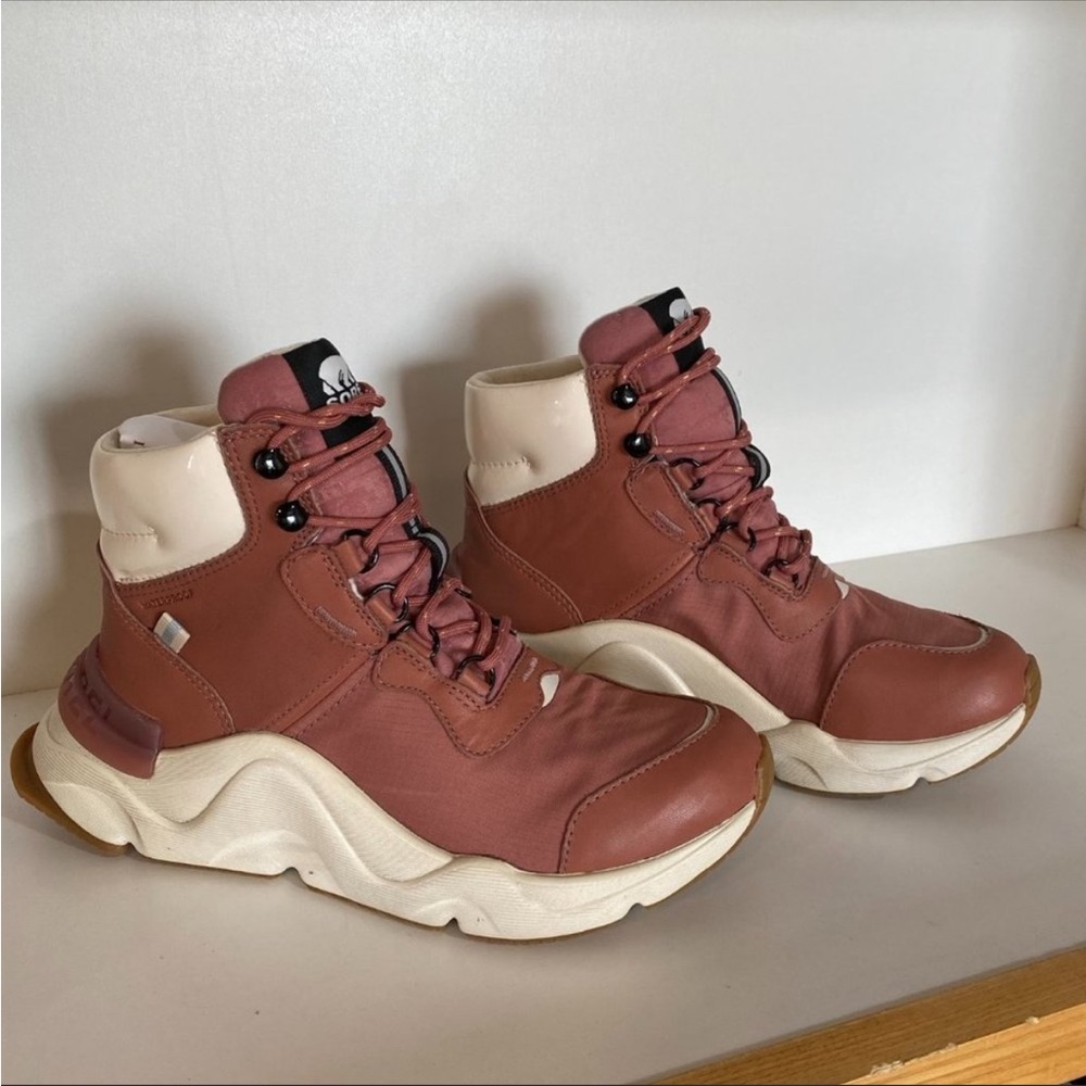Sorel Conquest Luxe hiking boot - Picture 1 of 5